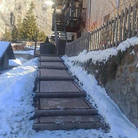 L'Etable Apartment Crévoux Екстериор снимка