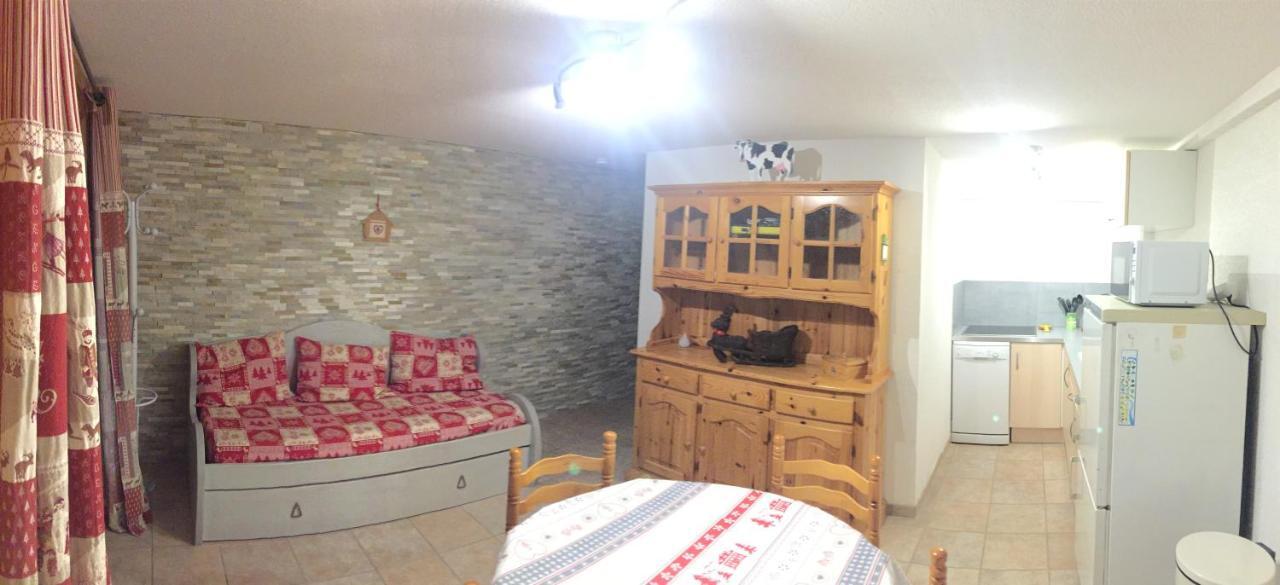 L'Etable Apartment Crévoux Екстериор снимка
